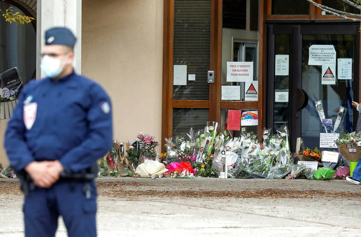 Spørgsmålet om visninger af muhammedkarikaturer i skolernes undervisning fik fornyet aktualitet efter drabet på den franske lærer Samuel Paty i oktober 2020.