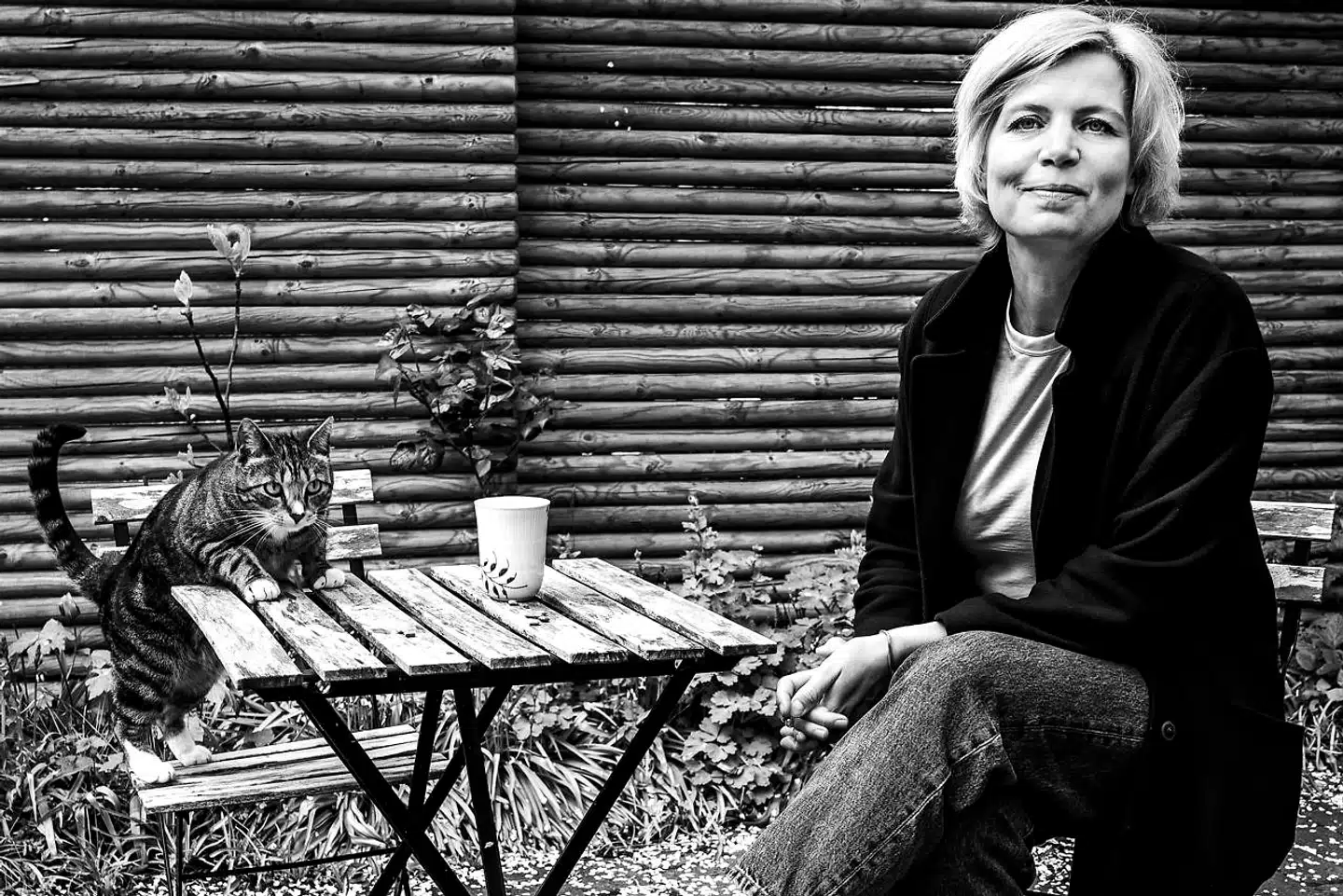 »Jeg tror, man bliver ret artig som barn af en aleneforælder, det er man nødt til. Man har jo kun hinanden at løse tingene med.«