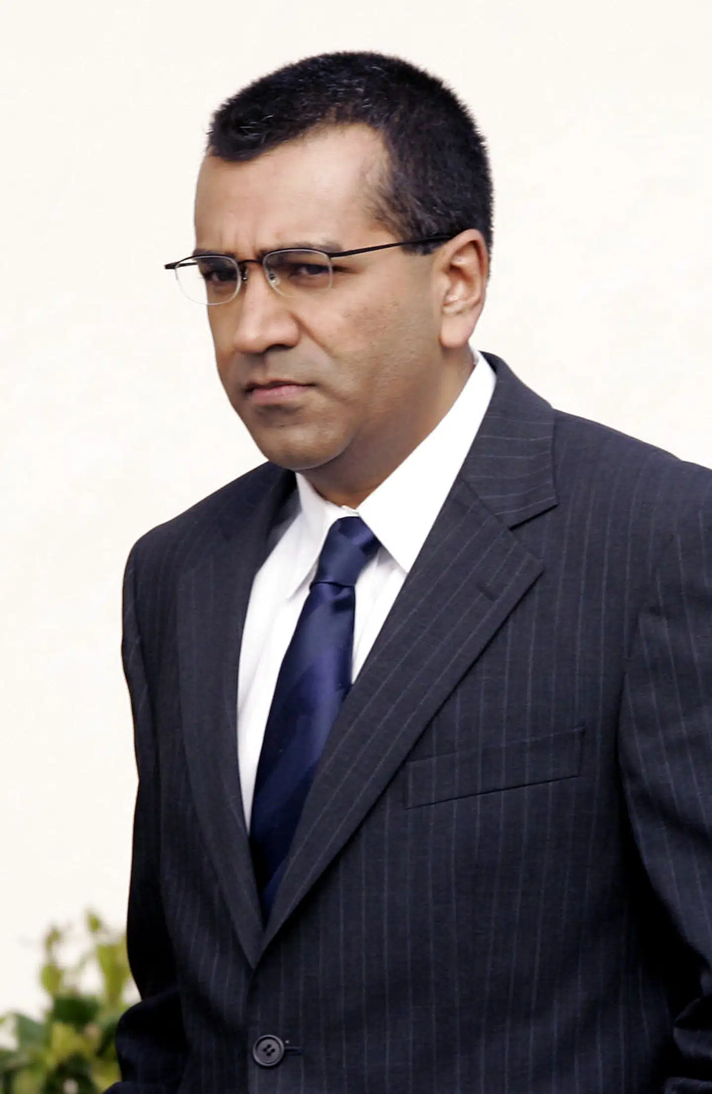 Martin Bashir er i dag alvorligt syg efter at have været smittet med covid-19, ligesom han lider af en langvarig hjertesygdom. Han fratrådte tidligere på måneden sin stilling på BBC.