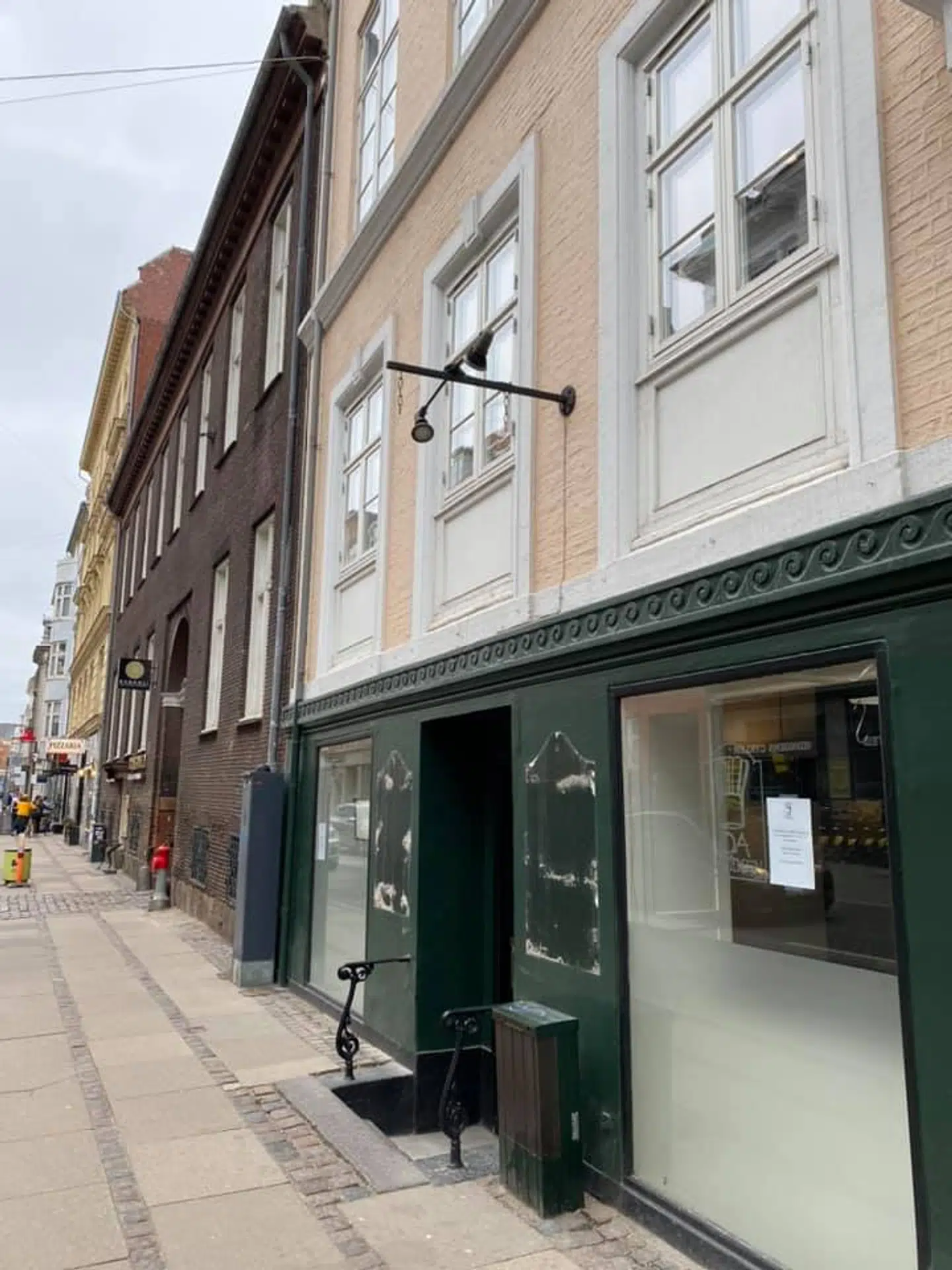 Man går forgæves efter smørrebrød hos Restaurant Ida Davidsen i disse dage – og hen over sommeren.