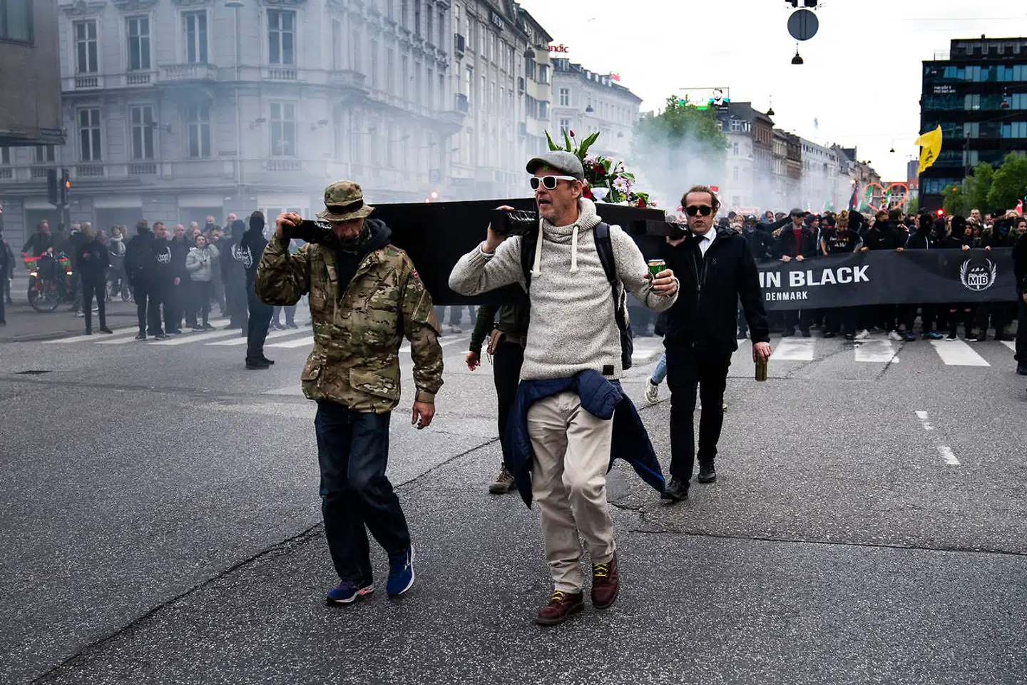 Men In Black demonstrerer i København lørdag den 15. maj 2021.