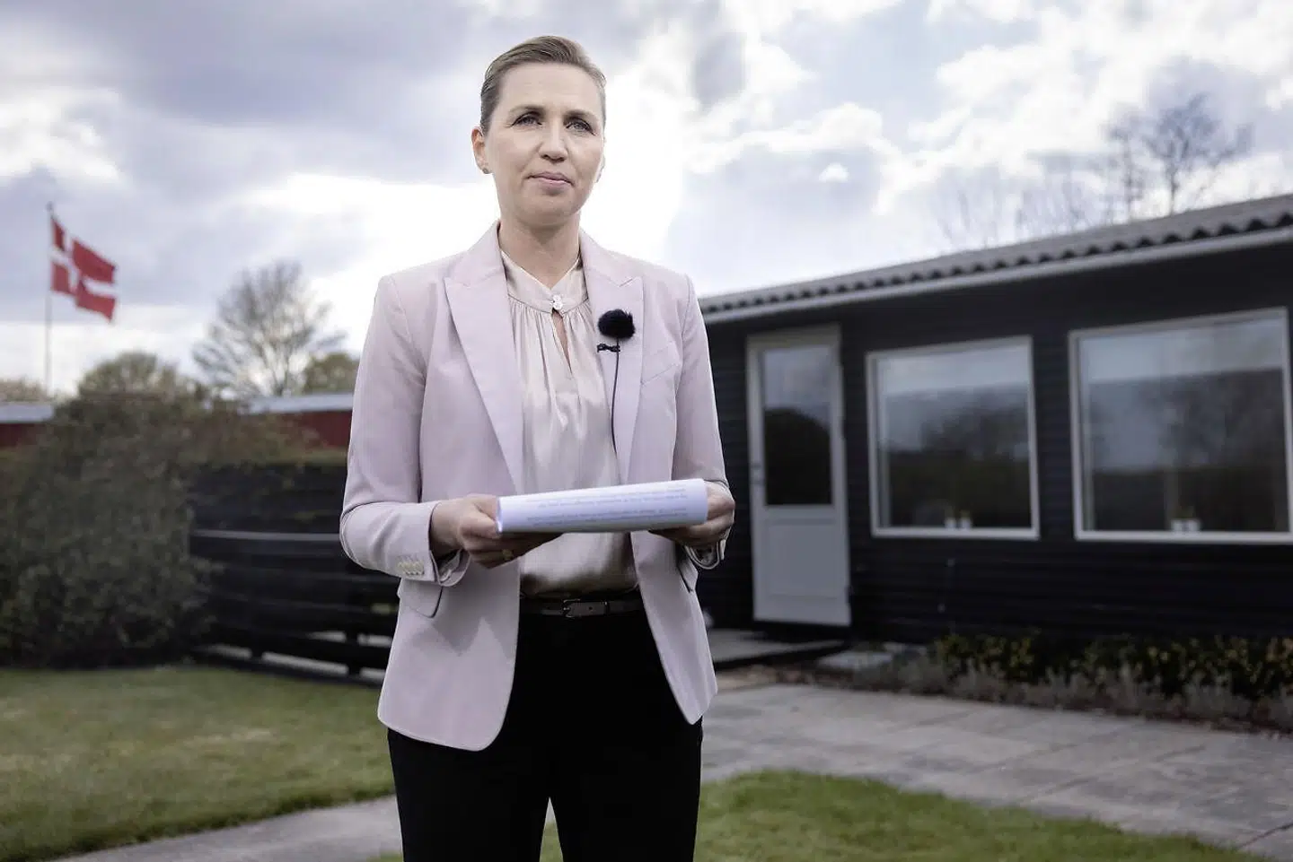 »'Hele Danmarks Mette' har demonstreret, at solidaritet ikke handler om, hvor hårdt du er ramt af krisen. Det handler kun om en ting: Kan du være med til at sikre Socialdemokratiet genvalg?« skriver Zenia Stampe.