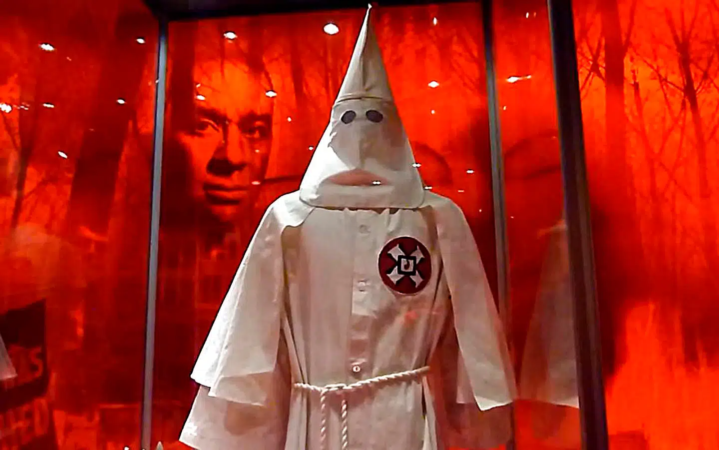 Ifølge en rapport fra SLPC var der i 2017 mindst 29 separate Ku Klux Klan-grupper, som konkurrerer indbyrdes om at være de sande efterfølgere til Ku Klux Klan. To tredjedele af medlemmerne befinder sig i Sydstaterne. Arkivfoto: Karin Zeitvogel/AFP/Ritzau Scanpix