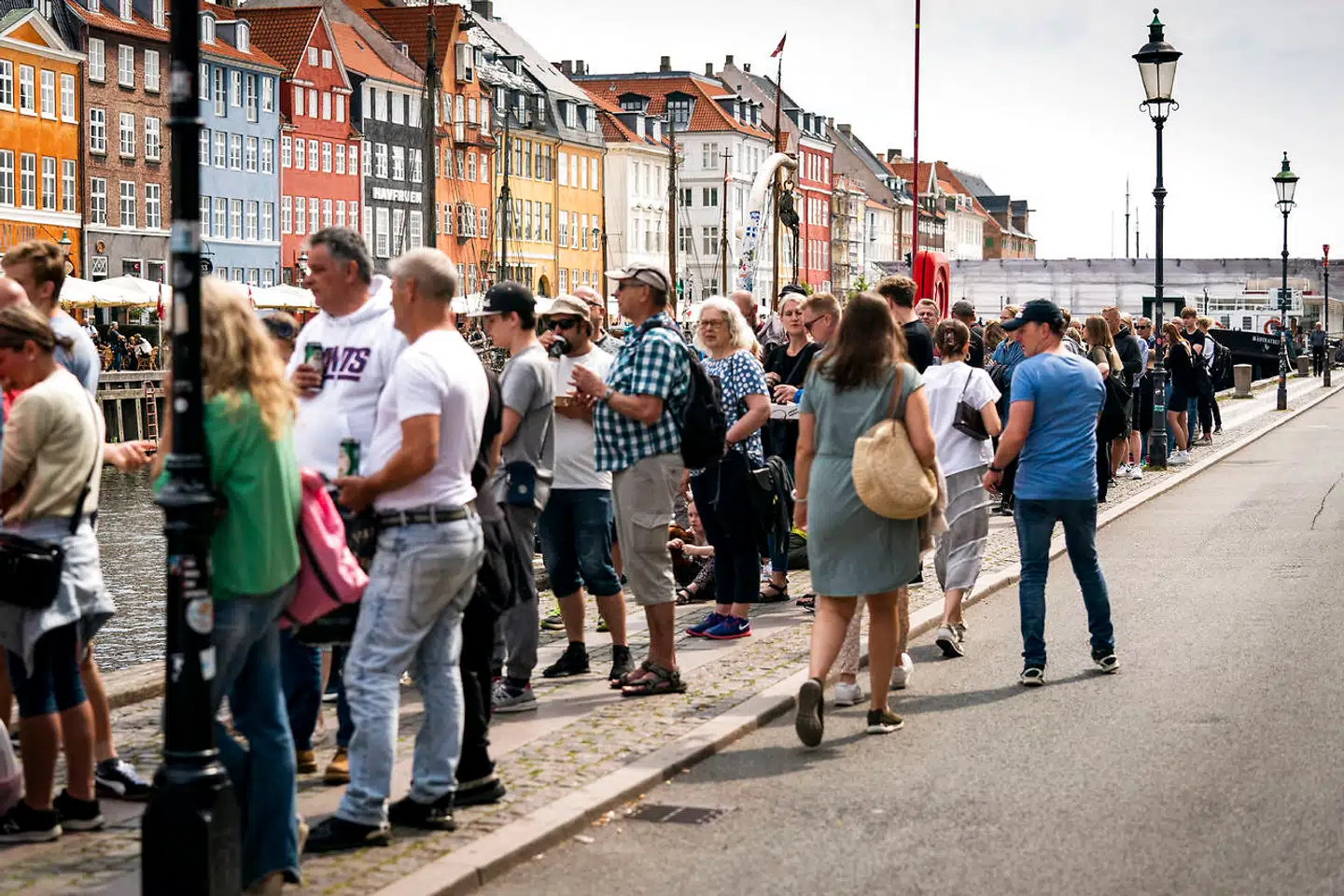 Turisme- og oplevelsesindustrien blev med nedlukningen ramt hårdere af coronakrisen end mange andre brancher. Derfor har Dansk Industri nu udarbejdet en plan med fem udfordringer og 23 mere eller mindre konkrete initiativer, som man gerne ser blive en del af en snarlig genåbningsplan.