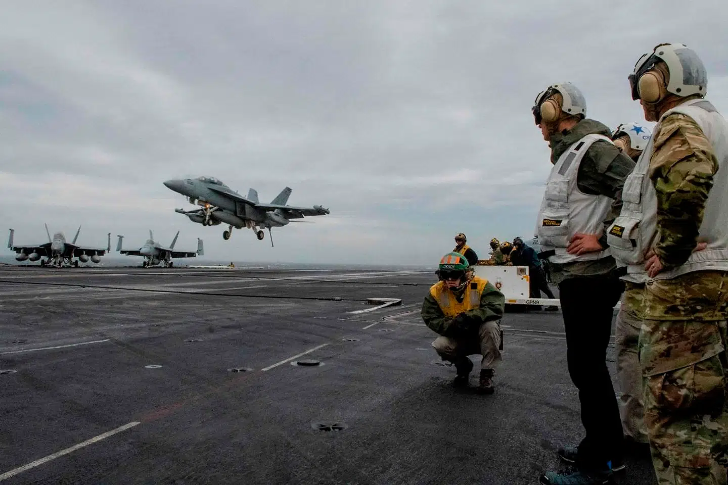 I 2018 holdt NATO øvelsen Trident Juncture, hvor Norge lagde land og hav til en øvelse med 50.000 deltagende soldater. I 2022 planlægger NATO endnu en storøvelse, som blandt andet skal forberede alliancens soldater på en mulig fremtidig kamp om Arktis. Arkivfoto: Johan Falnes/AFP/Ritzau Scanpix