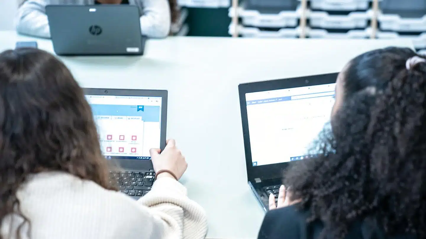 Godt hver fjerde lærer i den københavnske folkeskole har ifølge en ny analyse ikke en læreruddannelse. Billedet stammer fra Amager Fælled Skole. Arkivfoto: Emil Helms/Ritzau Scanpix
