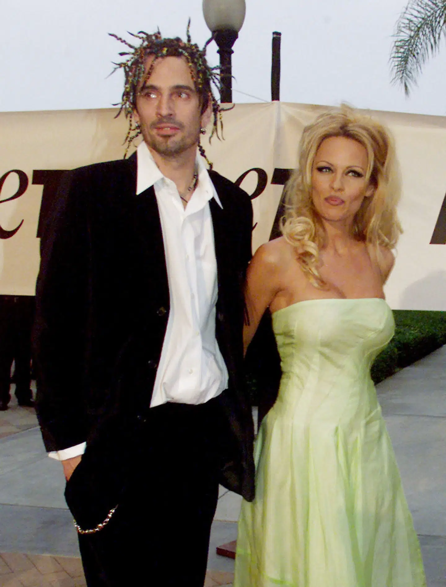 Sådan så Pamela Anderson og Tommy Lee ud i 1999.