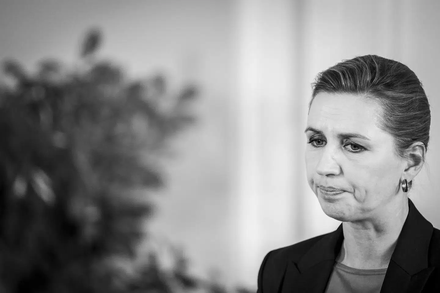 Danmarks linje i forhold til udlændingepolitik kan sætte Danmark i en svær situation i udenrigspolitiske forhandlinger, vurderer ekspert. »Det kan i værste fald være tungen på vægtskålen, som gør, at Danmark mister indflydelse,« siger Ole Wæver, professor i international politik ved Københavns Universitet til B.T.