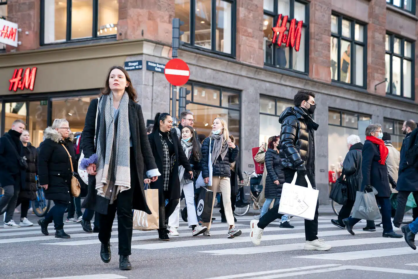 Danmark er kommet svagest gennem coronakrisen sammenlignet med Norge og Sverige – både sundhedsmæssigt og økonomisk.