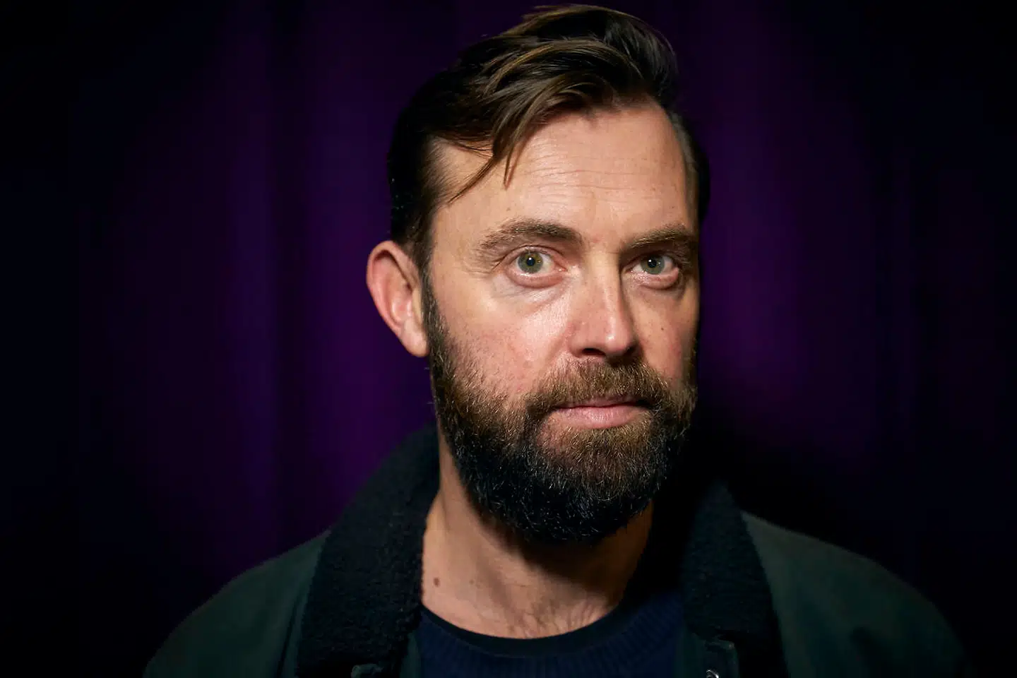 Jesper Majdall, som er direktør for Hotel Cecil og Bremen Teater, så allerhelst, at verden var normal, og at han dermed kunne drive sit sted uden restriktioner. Men han anerkender også, at sundhedsmæssige hensyn må gå forud.