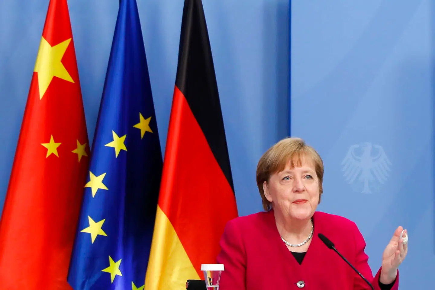 Det blev anset som en stor sejr for forbundskansler Angela Merkel, at klimaloven blev vedtaget. Men dommen kaster nu en skygge over den bedrift (arkivfoto).