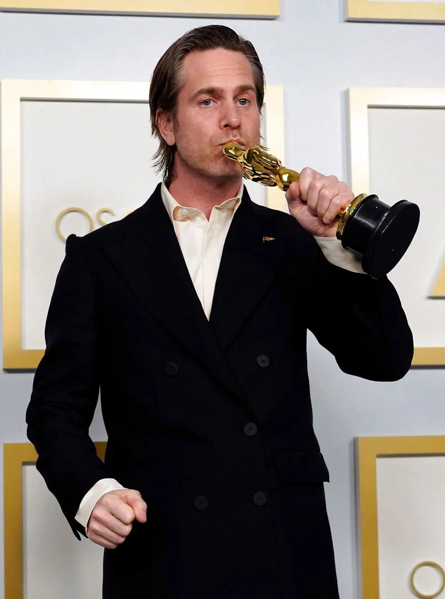 Mikkel E.G. Nielsen er søn af Gnags-forsangeren Peter A.G. Nielsen.