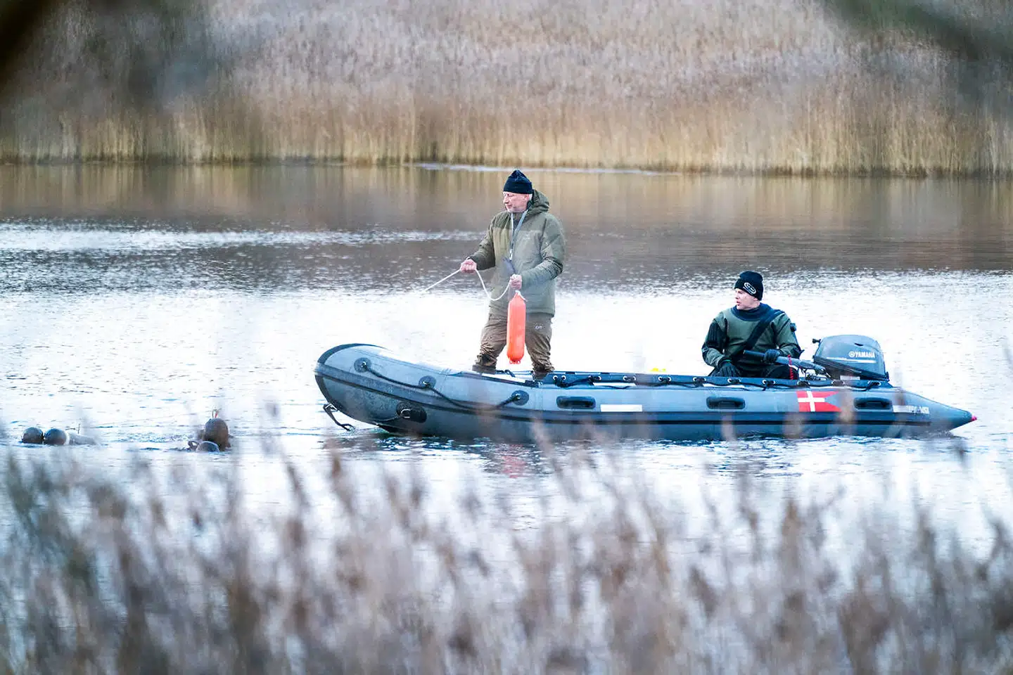 Arkivfoto. Politiet foretager her efterforskning i sagen om drabet på den 44-årige præsts hustru.