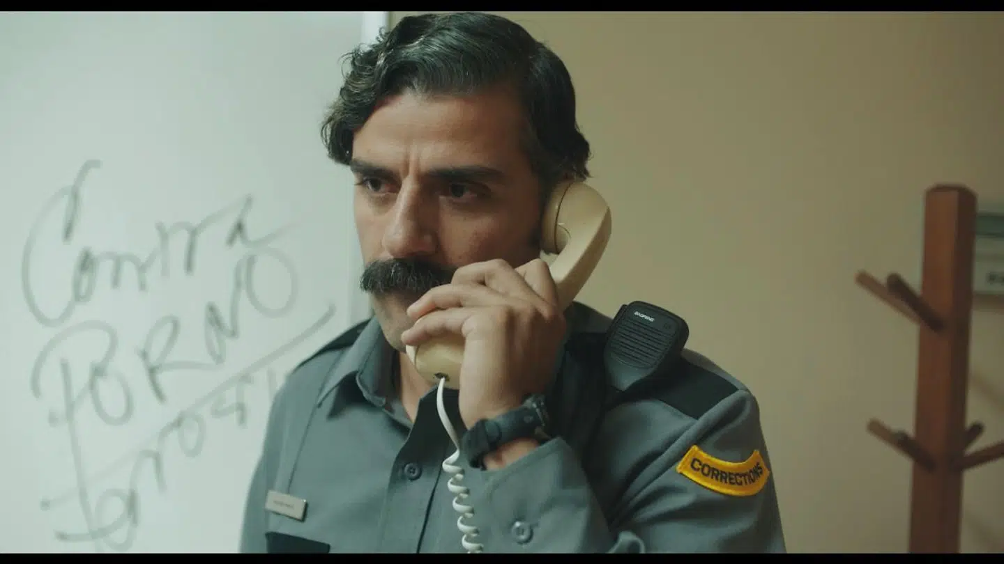 Den amerikanske skuespiller Oscar Isaac spiller hovedrollen i »The Letter Room«, instrueret af Elvira Lind. Parret er gift og har to børn, men på grund af coronarestriktioner kommer Isaac ikke med til søndagens Oscar-fest.