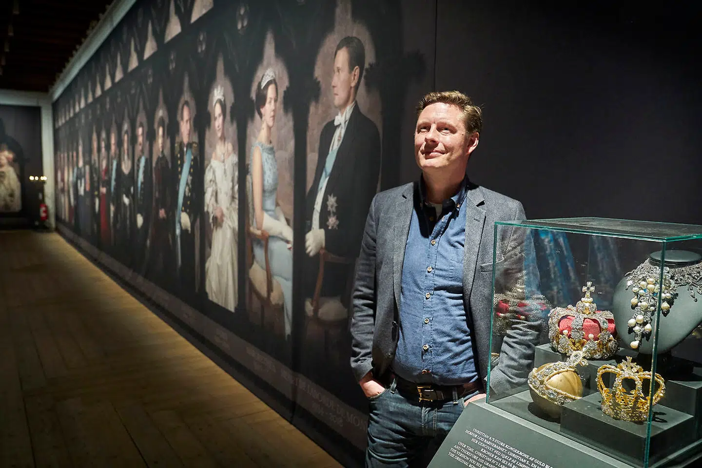 Udstilling af Jim Lyngvild om danske konger og interview med den nye leder af Kronborg: Christian Struckmann Irgens.