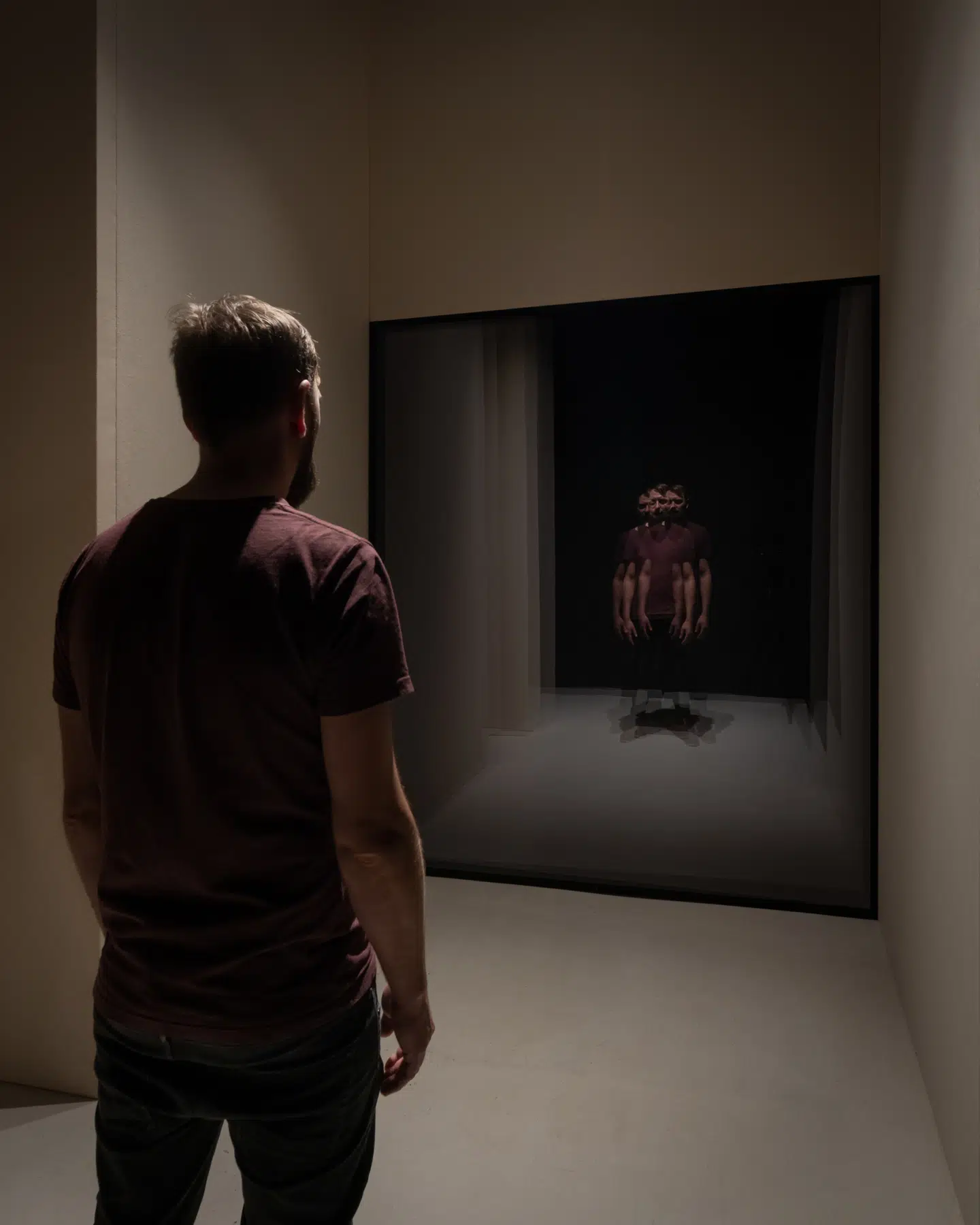 »The Void« er en udstilling af Michael Würtz Overbeck, som nu ikke vil kunne ses på Den Frie. Om udstillingen skriver Den Frie: »Værkerne i The Void udfolder hver især aspekter af det eksistentielle tomrum og den overvældende følelse af modløshed, der kan følge sådanne refleksioner. En art eksiltilstand vi som mennesker kan fortabe os i alene og adskilte fra den omgivende verden.«