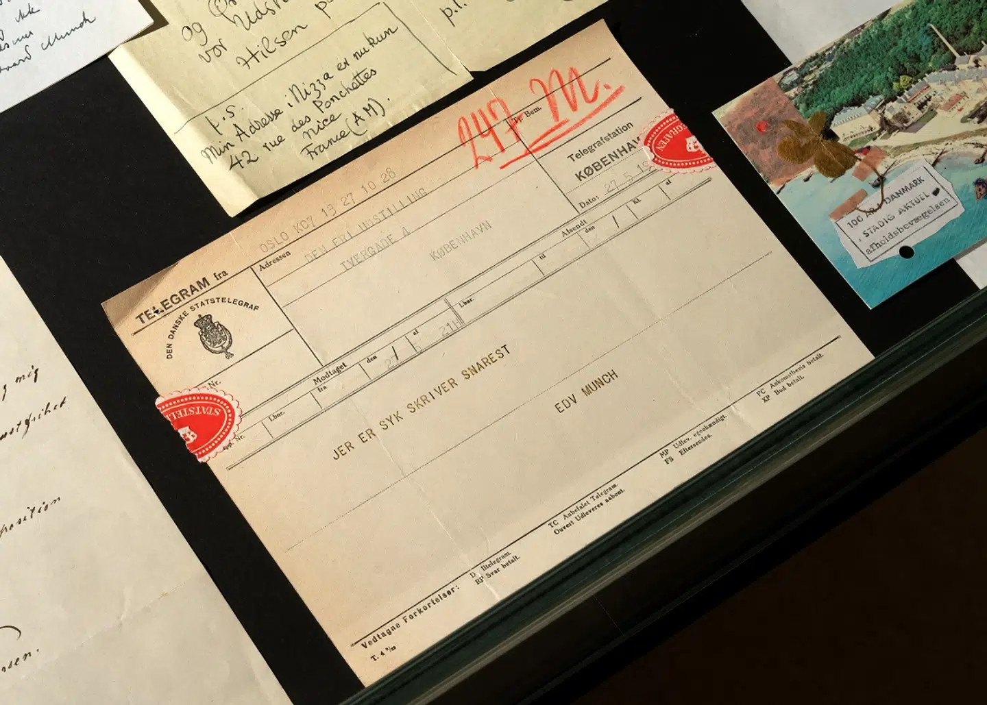 »Jeg er syg skriver snarest« skrev Edvard Munch i sin tid til Den Frie. Telegrammet er blandt de effekter, der var tiltænkt en udstilling på Den Frie.