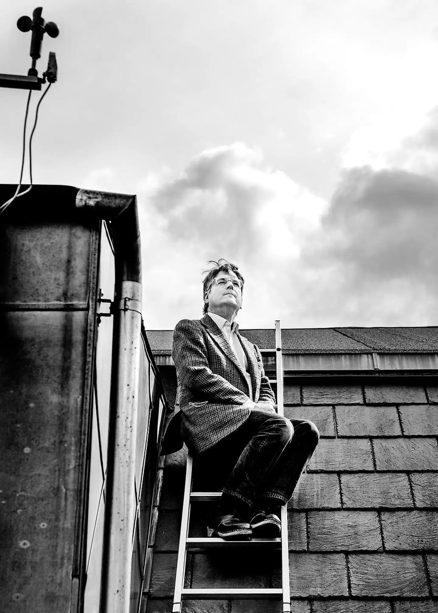 Vi dør ikke af angst, og den er ikke usund. I langt de fleste tilfælde kan den styres og overvindes og ender som regel godt. Det er budskabet i Peter Lund Madsens nye bog, »Når børn og unge får angst,« som udkommer i slutningen af april.