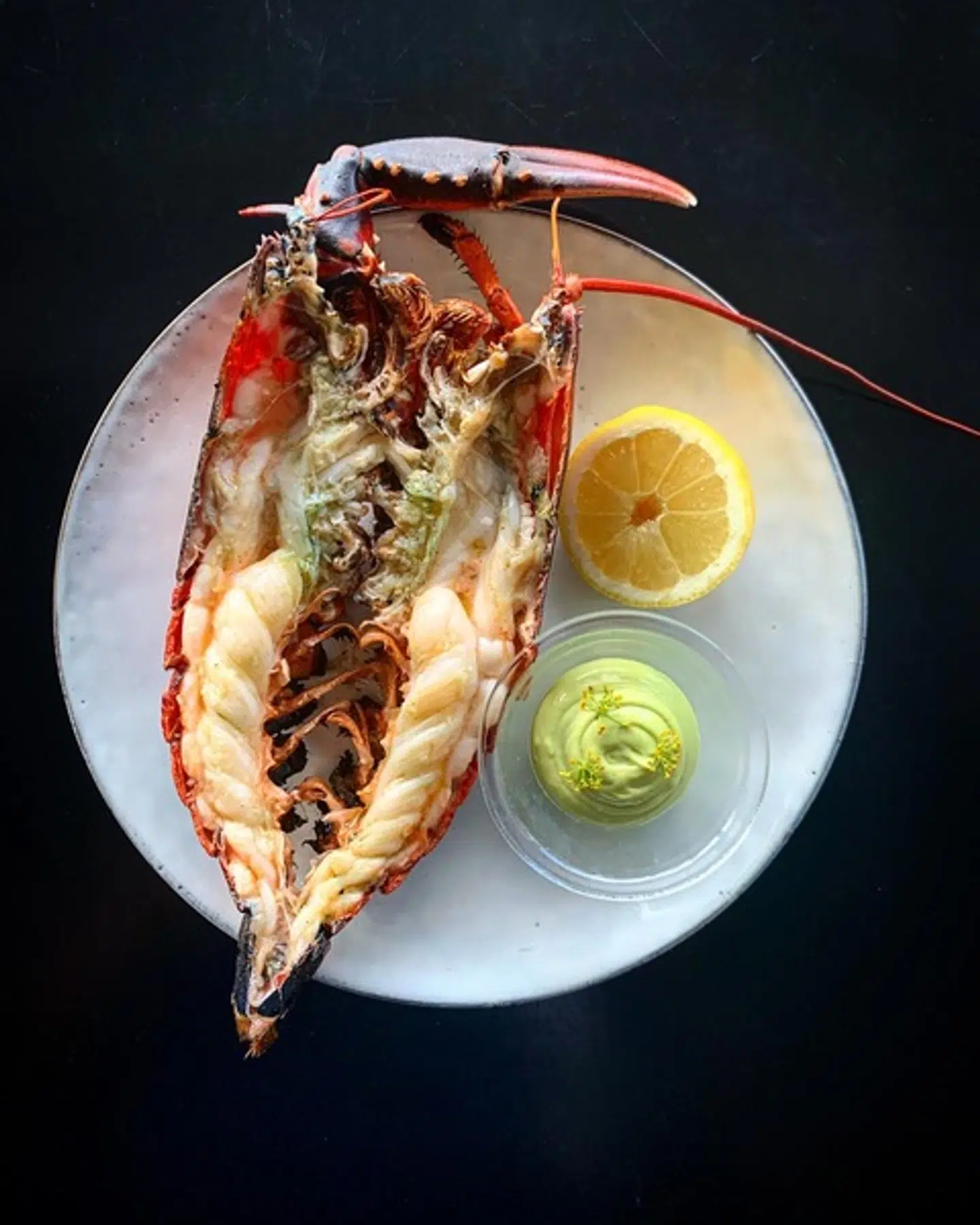 Siden 2009 har man kunnet spise på Kødbyens Fiskebar, som også åbner onsdag.