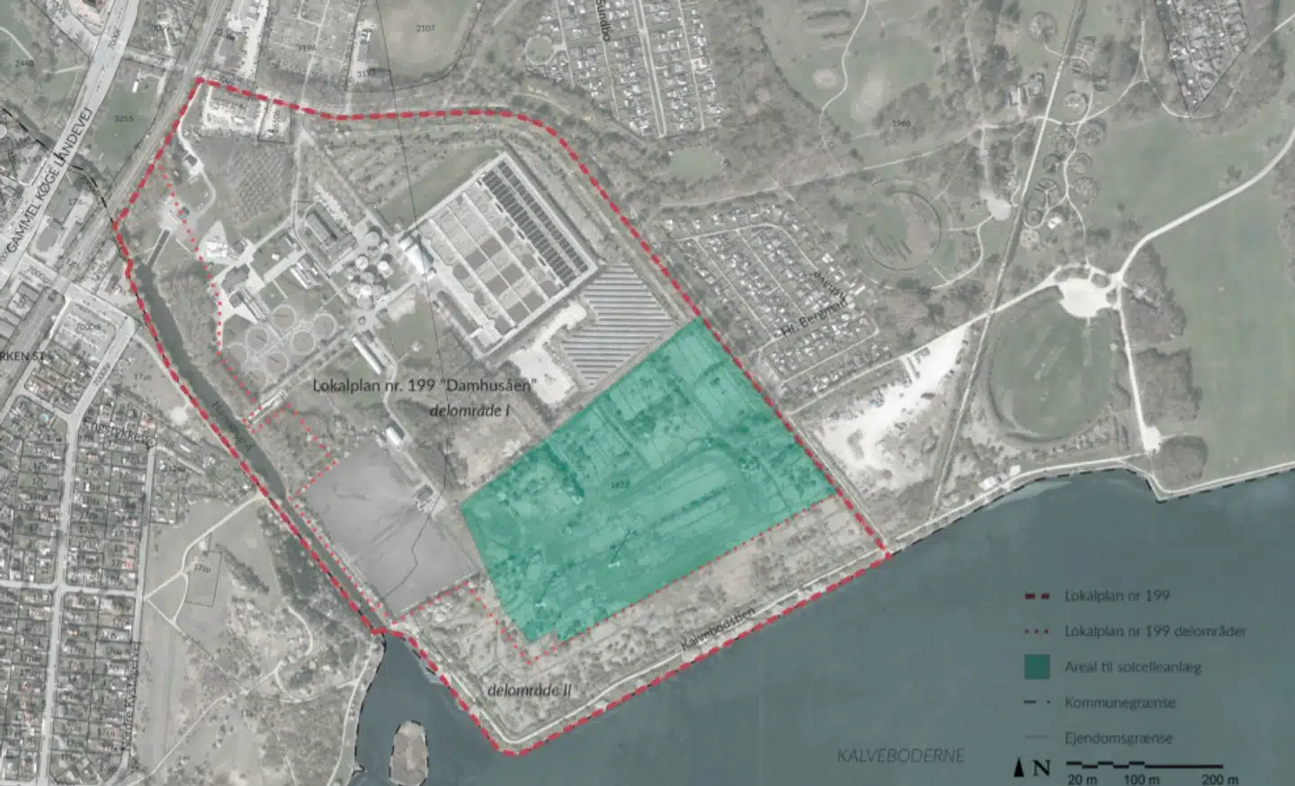 Hofors grund ved Kalveboderne. Den grønne firkant indikerer, hvor forsyningsselskabet planlægger at anlægge solceller.