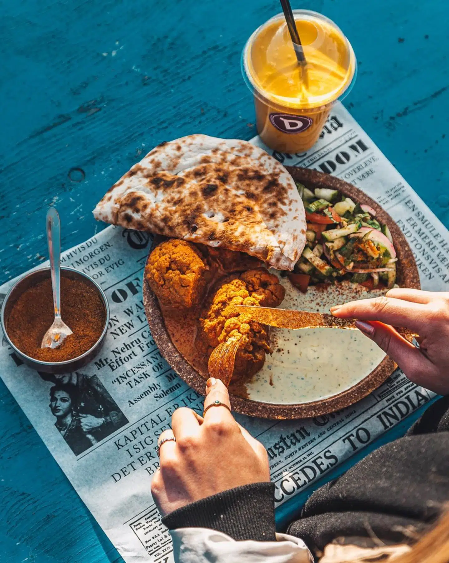 Indisk mad fra Dhaba, som holder til på Broens Gadekøkken.