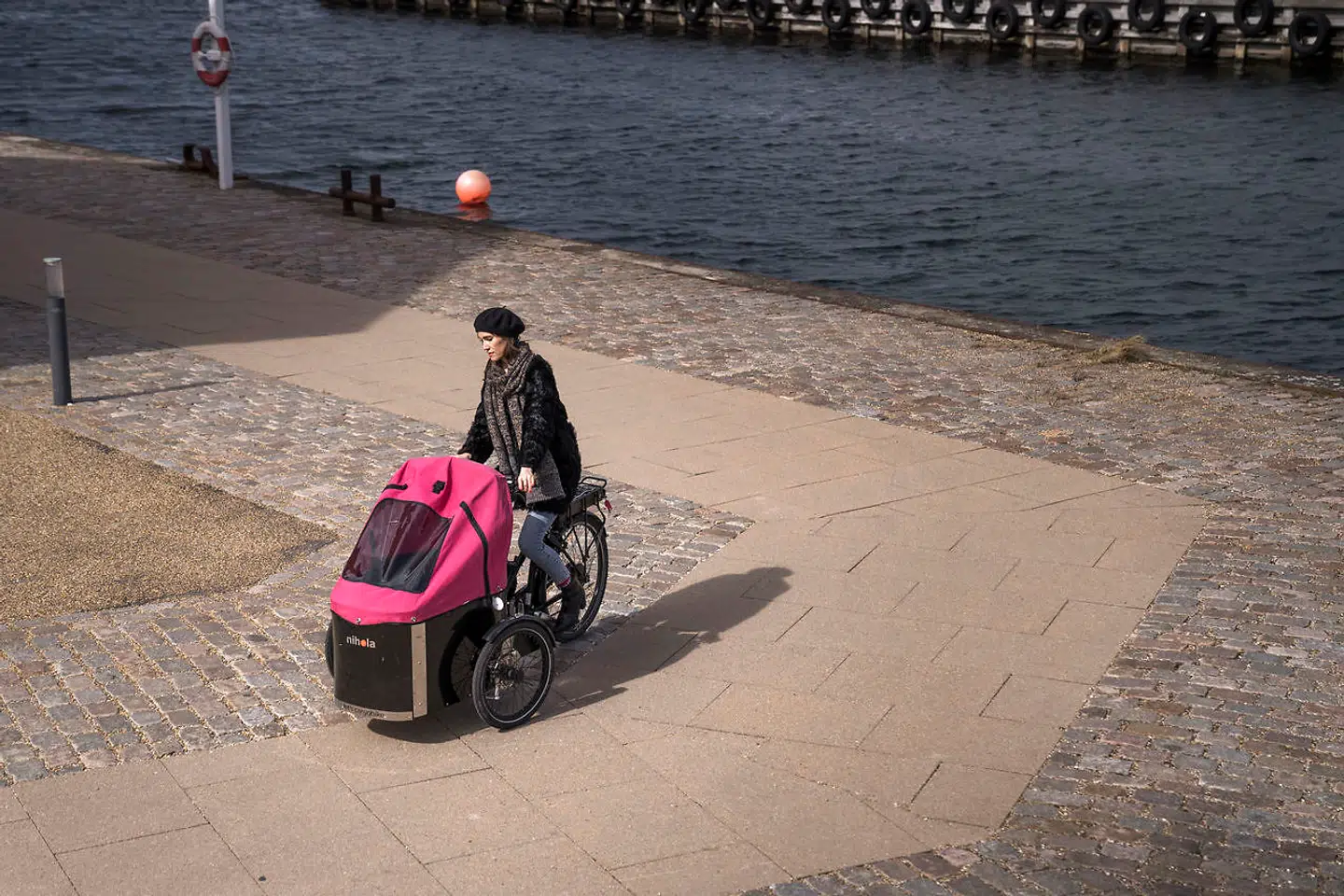 »Man behøver ikke stå med en klar livsplan, når man er helt ung,« siger Julia Werup.