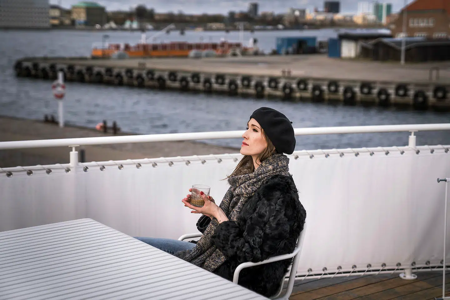 »Jeg savner ikke ro i mit liv. Jeg søger en hverdag, der fylder mig op med hårdt arbejde, passion og mening. Jeg er måske startet ud lidt skævt, men har fundet min rigtige bane nu.«