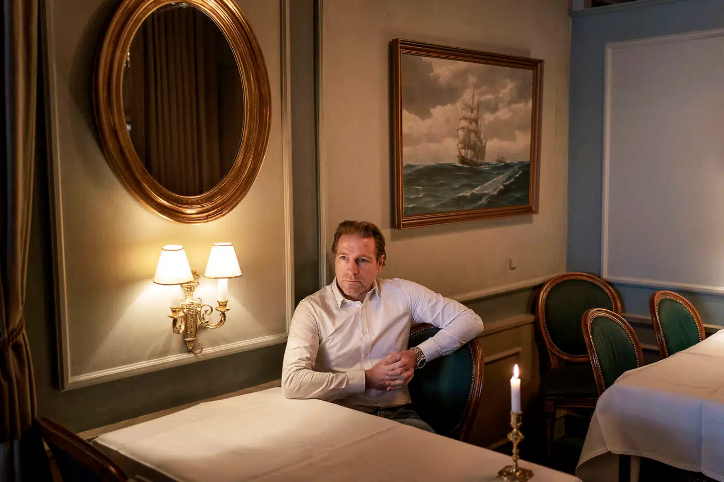 »Skal vi have folk til at sidde udenfor og spise seks retters menuer på Krogs Fiskerestaurant i næsten frostvejr?« siger Thomas Gaarde. Hans restauranter i Indre København åbner ikke med udendørsservering 21. april.
