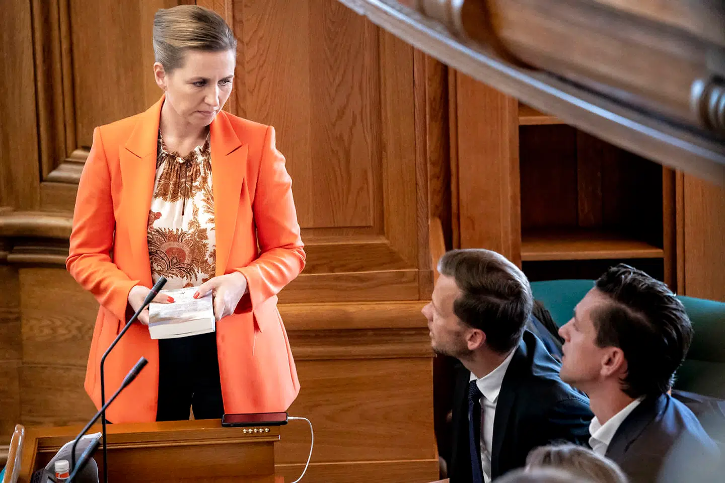 »Konservative og liberale burde indse, at de har langt mere til fælles med hinanden, end de har med Mette Frederiksen-regeringen,« skriver Tom Jensen i denne leder.