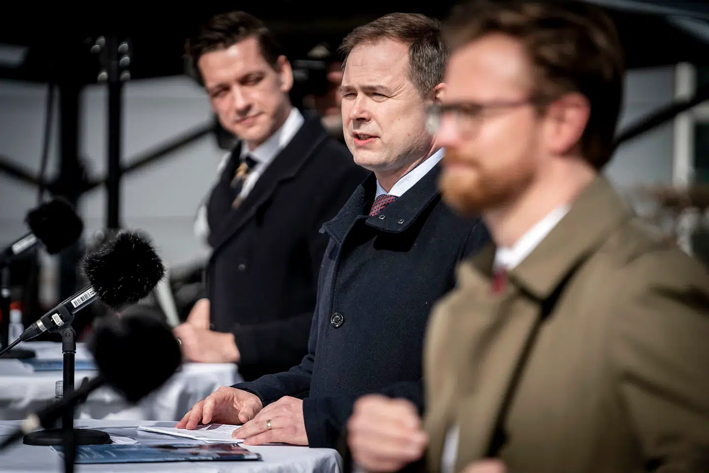 »Motorvejsinvesteringerne placeres, hvor der er behov. Samfundsøkonomien er god, blandt andet på grund af sparet vente- og spildtid,« skriver Ole P. Kristensen i denne leder om regeringens infrastrukturplan.