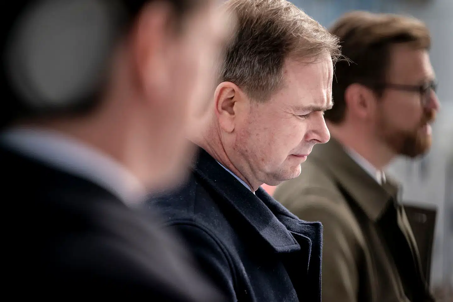 Finansminister Nicolai Wammen (S), transportminister Benny Engelbrecht (S) samt indenrigs- og boligminister Kaare Dybvad Bek (S) holder pressemøde om Danmark fremad - regeringens nye plan for investeringer i dansk infrastruktur hos Novo Nordisk i Kalundborg, torsdag den 8. april 2021.. (Foto: Mads Claus Rasmussen/Ritzau Scanpix)