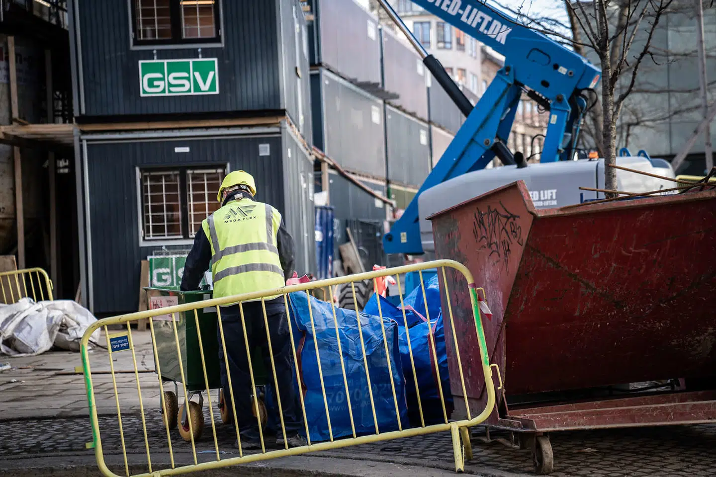 »Dannelse hører nødvendigvis ikke sammen med boglig uddannelse. Man kan være adaptiv på mange måder i livet,« skriver Irene Bjerrehuus.