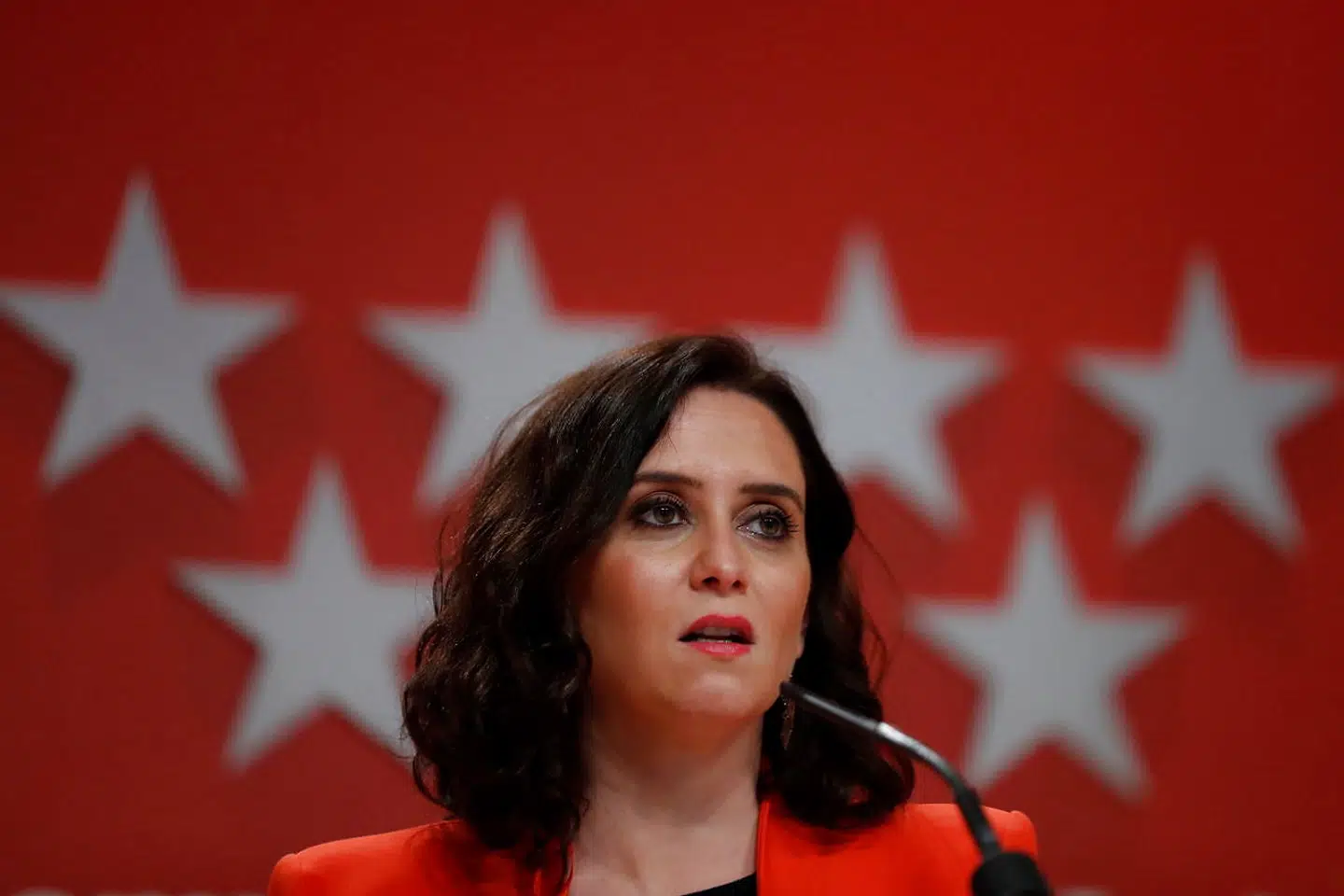 Madrids regionale præsident, Isabel Díaz Ayuso, er blandt de konservative – og kvindelige – politikere, som kritiserer loven om kønsbetinget vold for at diskriminere mændene.