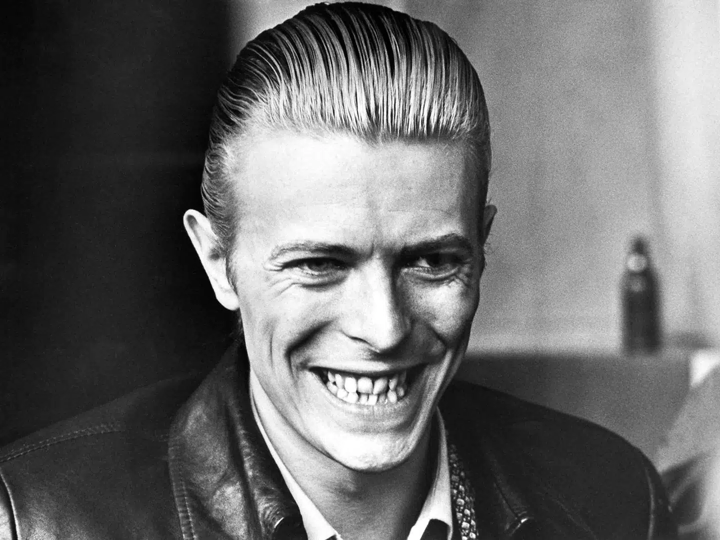»Bowie både skabte samtiden og var en seismograf for tidens strømninger« Foto af David Bowie taget i 1976 i Helsinki. Foto: AFP