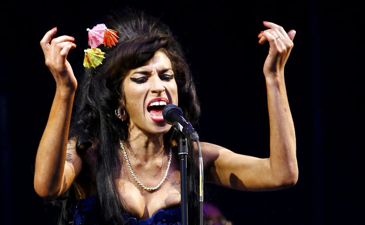 Dokumentaren om den engelske sanger Amy Winehouse er et rungende memento mori og en hyldest til sangerinden, der døde som kun 27-årig