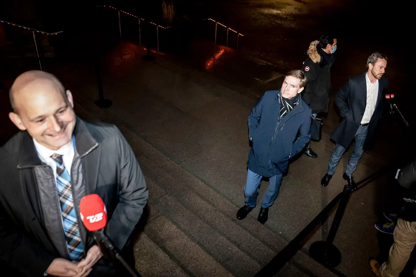 På et møde mellem partilederne i de blå partier skulle K-formand Søren Pape Poulsen have nævnt, at de øvrige blå partier også er nødt til at forholde sig til Venstres krise.