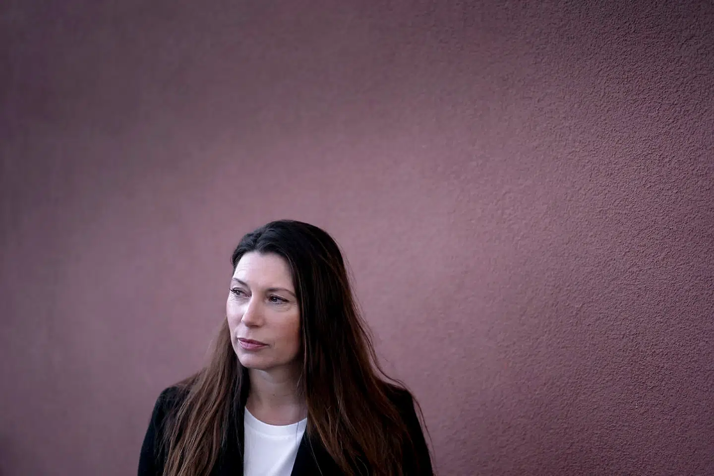 »Jeg synes, at vi bør interessere os for, hvad det gør ved et menneske, hvad det gør ved et køn, og hvordan det former vores måde at handle på i det offentlige rum, at vi som kvinder har en fornemmelse af, at skulle være på vagt, når vi færdes på egen hånd.«