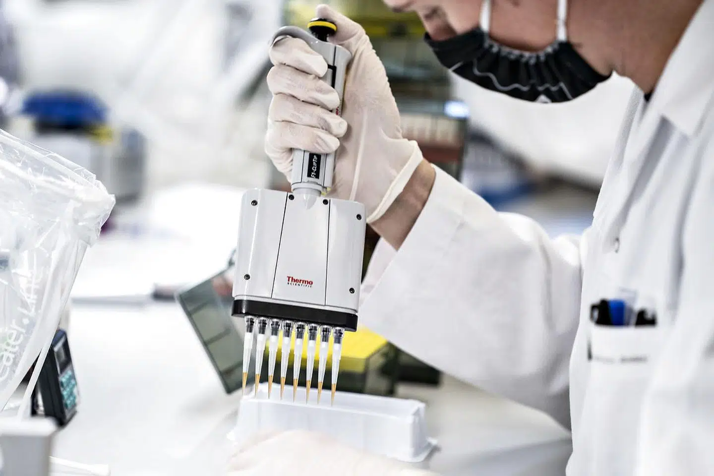 »Det er i orden at blande sig, også selvom man er forsker. Som universitetsledelser tilskynder vi vores forskere til at berige den offentlige debat med de indsigter, de har igennem forskningen,« skriver Anders Bjarklev og Per Michael Johansen.