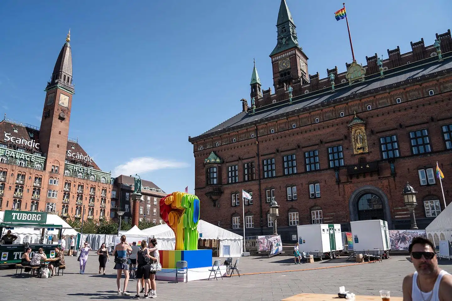 »Hvad skal vi egentlig med et kommunevalg, når alle partier på rådhuset er så enige om også at bruge penge, der er betalt for meget af skatteborgerne?« spørger Jørgen Jensen.