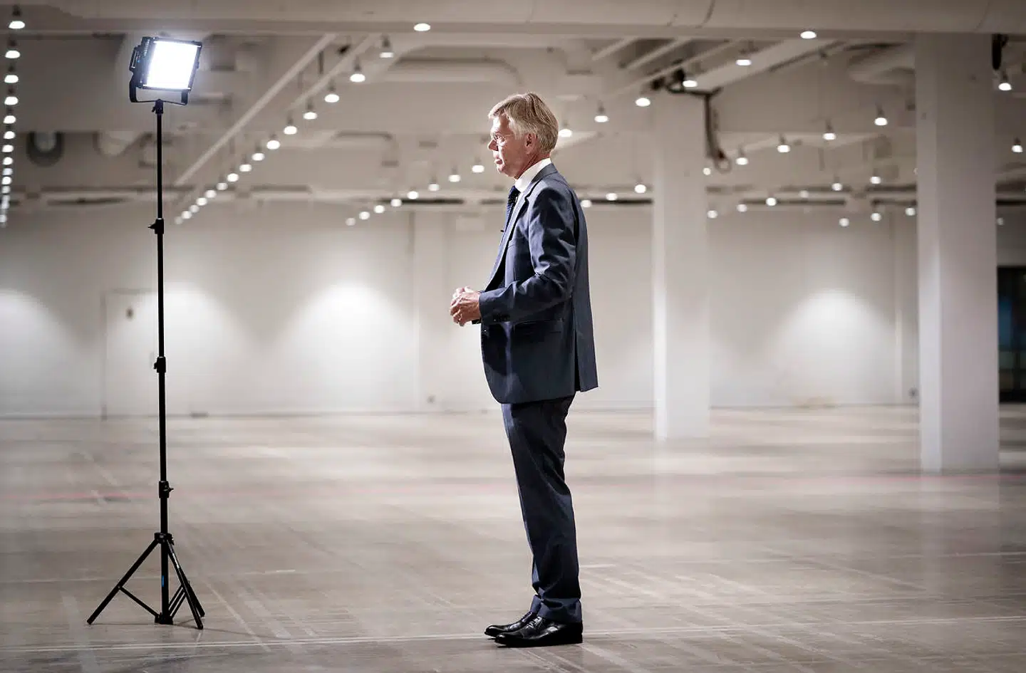 Bestyrelsesformanden for Danske Bank, Karsten Dybvad, erkendte på Danske Banks virtuelle generalforsamling tirsdag, at man ikke har håndteret gældssagen godt nok. Her er formanden på sidste års generalforsamling.