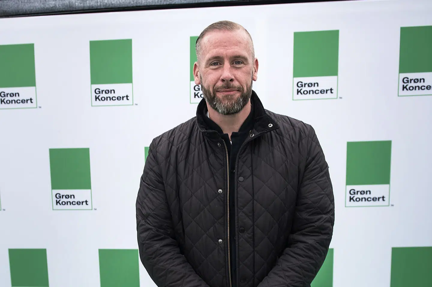 L.O.C. - som er initialerne fra hans borgerlige navn, Liam O'Connor - spiller i disse dage på koncertkaravanen Grøn. - Det er en fed måde at bruge sin sommer på. Nogle vil på sommerferie, jeg vil hellere på Grøn, så det er bare fedt, siger han. (Arkivfoto).