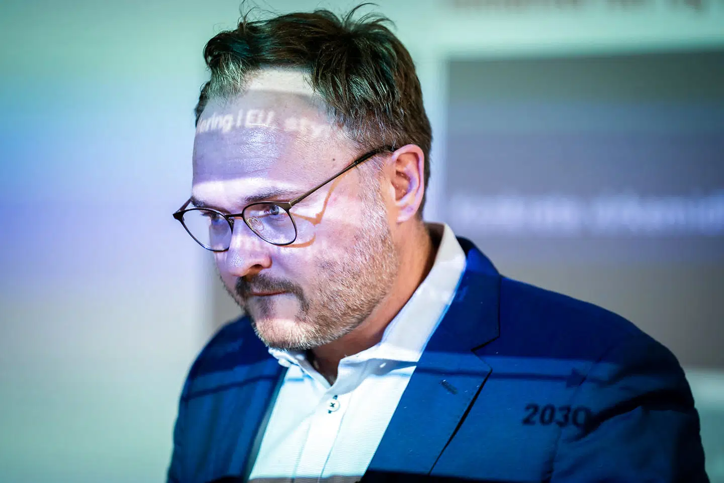 »Klimapolitikken skal gøre Danmark til foregangsland. Derfor skal klimapolitikken indrettes, så det er attraktivt for andre lande at efterligne den danske politik,« skriver Ole P. Kristensen i denne leder.