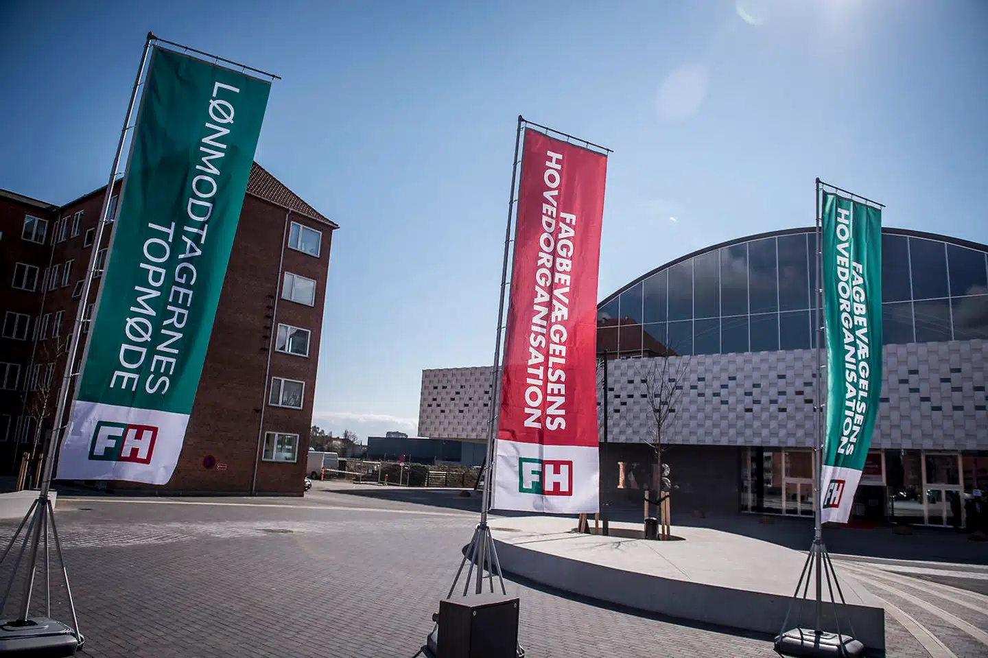 »Fagforeningerne er forstenet i ly af det mangeårige a-kassemonopol. Forsteningen gælder både fagforeningernes omkostninger, og deres evne til at levere service, som medlemmerne finder relevant og pengene værd,« skriver Ole P. Kristensen.