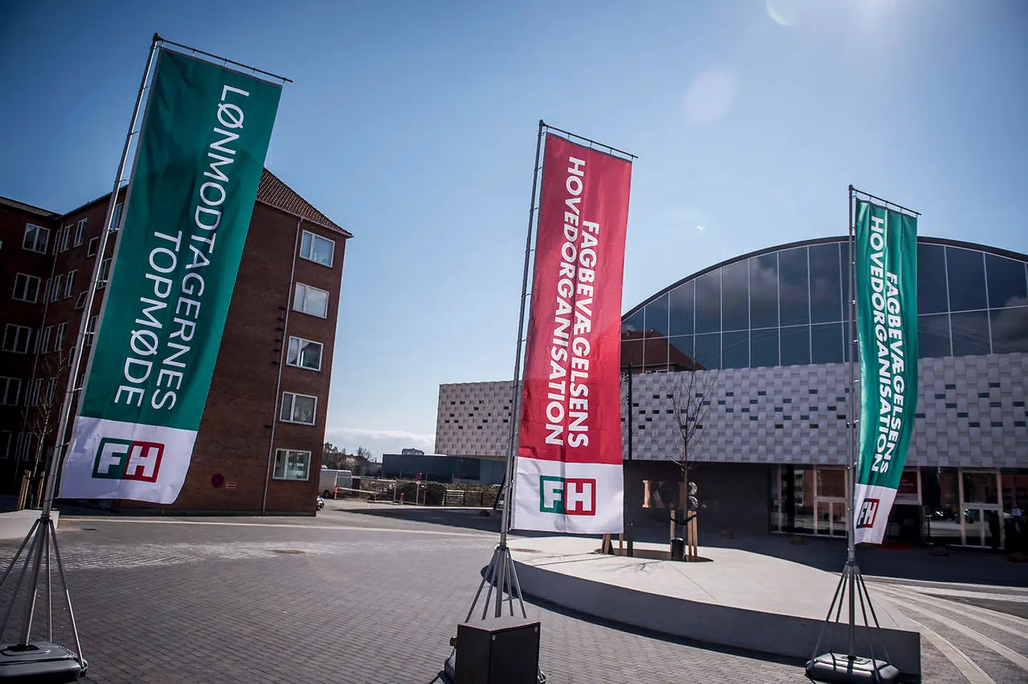 »Fagforeningerne er forstenet i ly af det mangeårige a-kassemonopol. Forsteningen gælder både fagforeningernes omkostninger, og deres evne til at levere service, som medlemmerne finder relevant og pengene værd,« skriver Ole P. Kristensen.