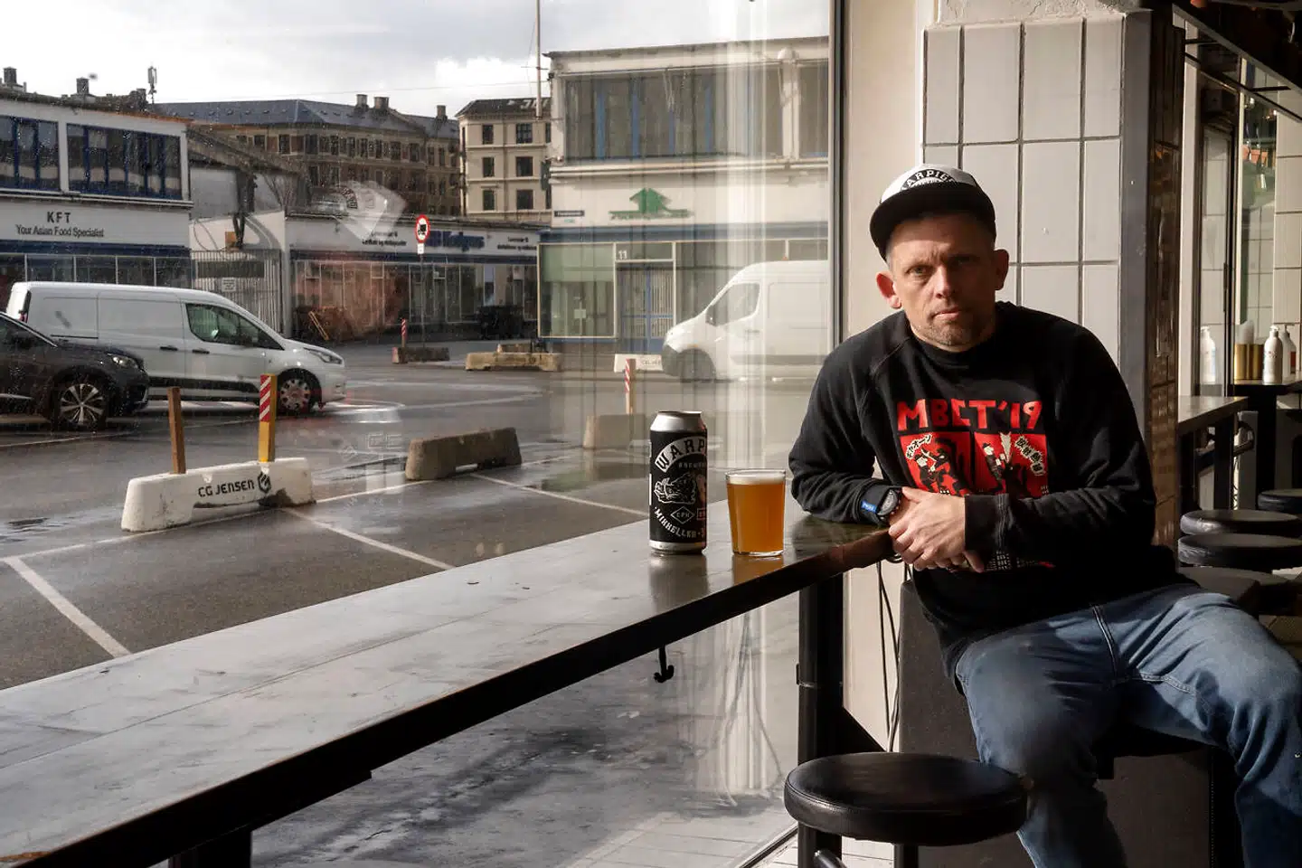 Det er ikke bare ubelejligt, men dybt kritisk for forretningerne, at der skal indledes omfattende renoveringsarbejde, bedst som restauranterne håber at måtte åbne igen, mener Jacob Gram Alsing.