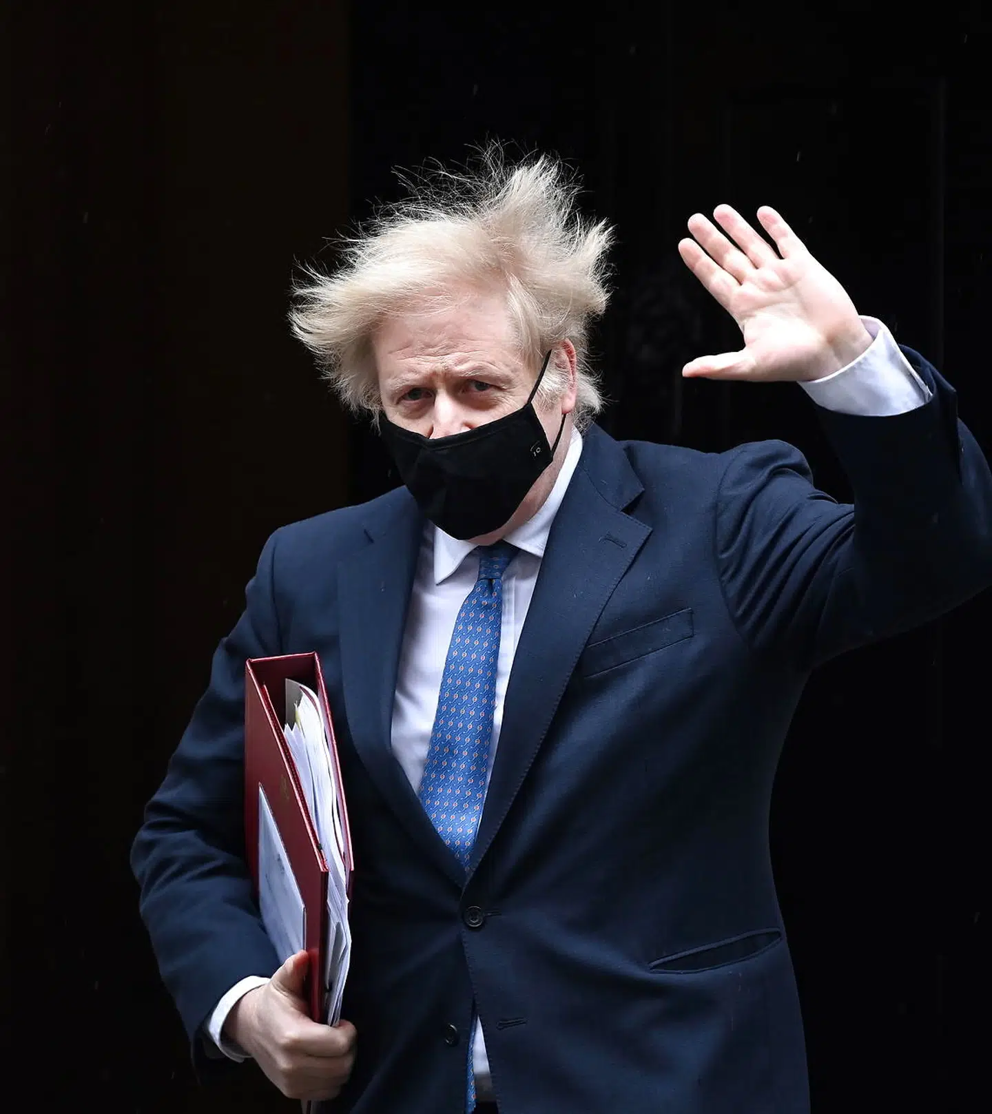 Det begynder nu endelig at lysne for premierminister Boris Johnson og Storbritanniens økonomi, der har været hårdt ramt af coronakrisen.