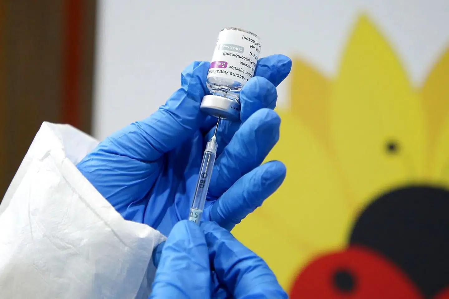 Brugen af AstraZeneca vaccine bør ifølge en national rådgivningskomité i Dublin indstilles midlertidigt. (Arkivfoto)