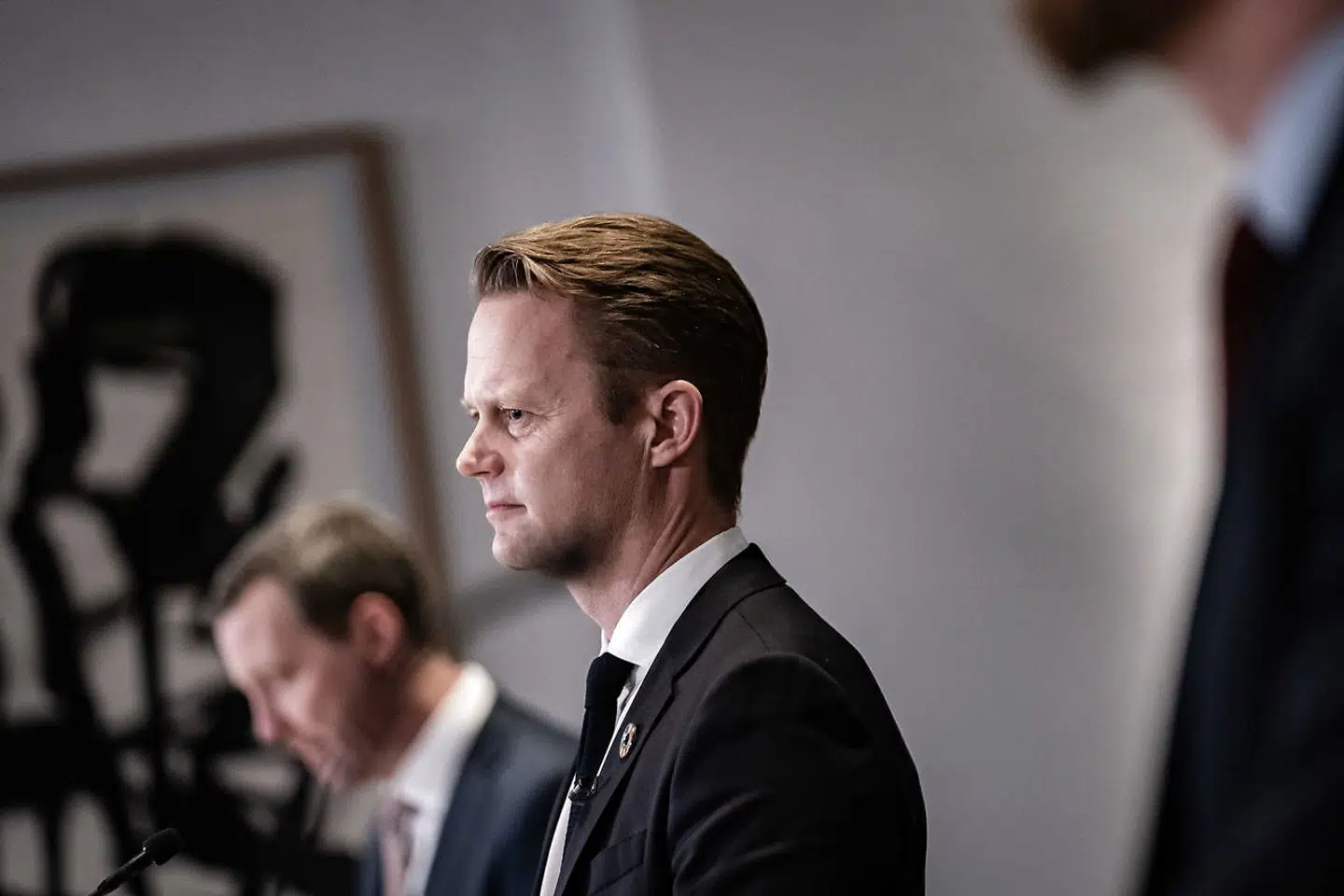 Regeringens støttepartier – Radikale Venstre, SF og Enhedslisten – kritiserer regeringen efter de seneste oplysninger. Partierne har nu kaldt udenrigsminister Jeppe Kofod (S) og forsvarsminister Trine Bramsen (S) i samråd. (arkivfoto)