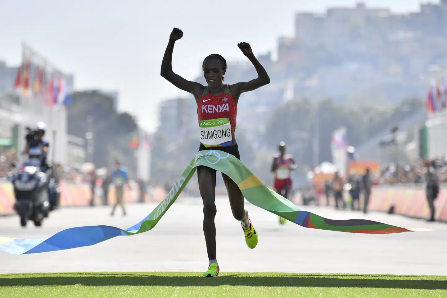 Kenyaneren Jemima Sumgong vandt i 2016 OL-guld i maraton i Rio, men hun blev efterfølgende testet positiv for brug af epo. (Arkivfoto) Fabrice Coffrini/Ritzau Scanpix