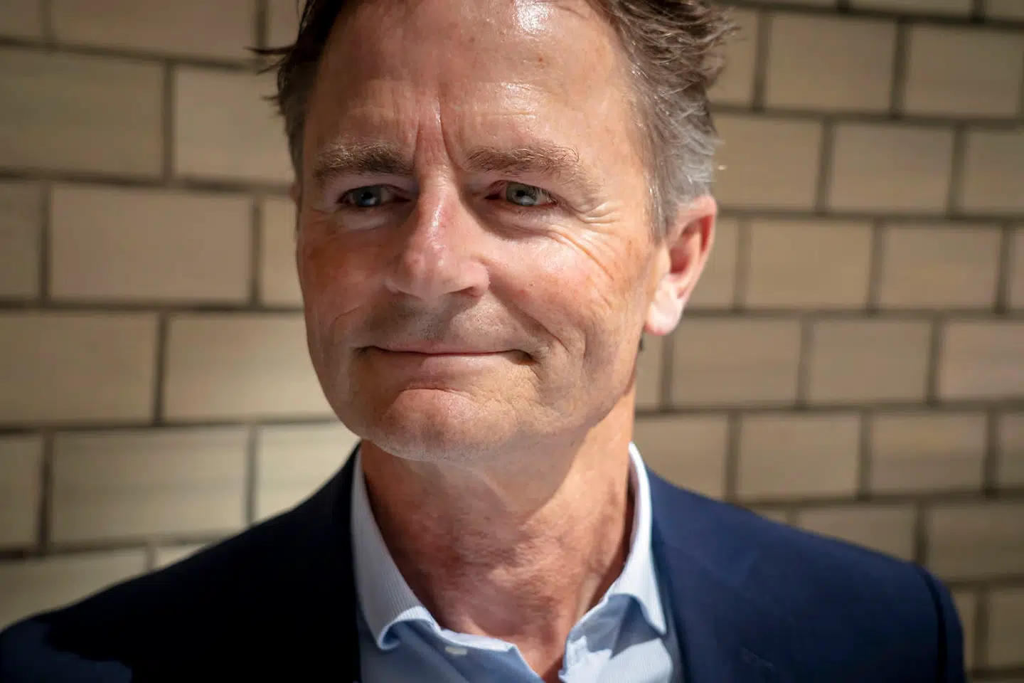 Lars Munch, bestyrelsesformand i JP/Politiken, skulle trækkes til truget – men nu har han endelig afskaffet sexannoncerne i koncernen.